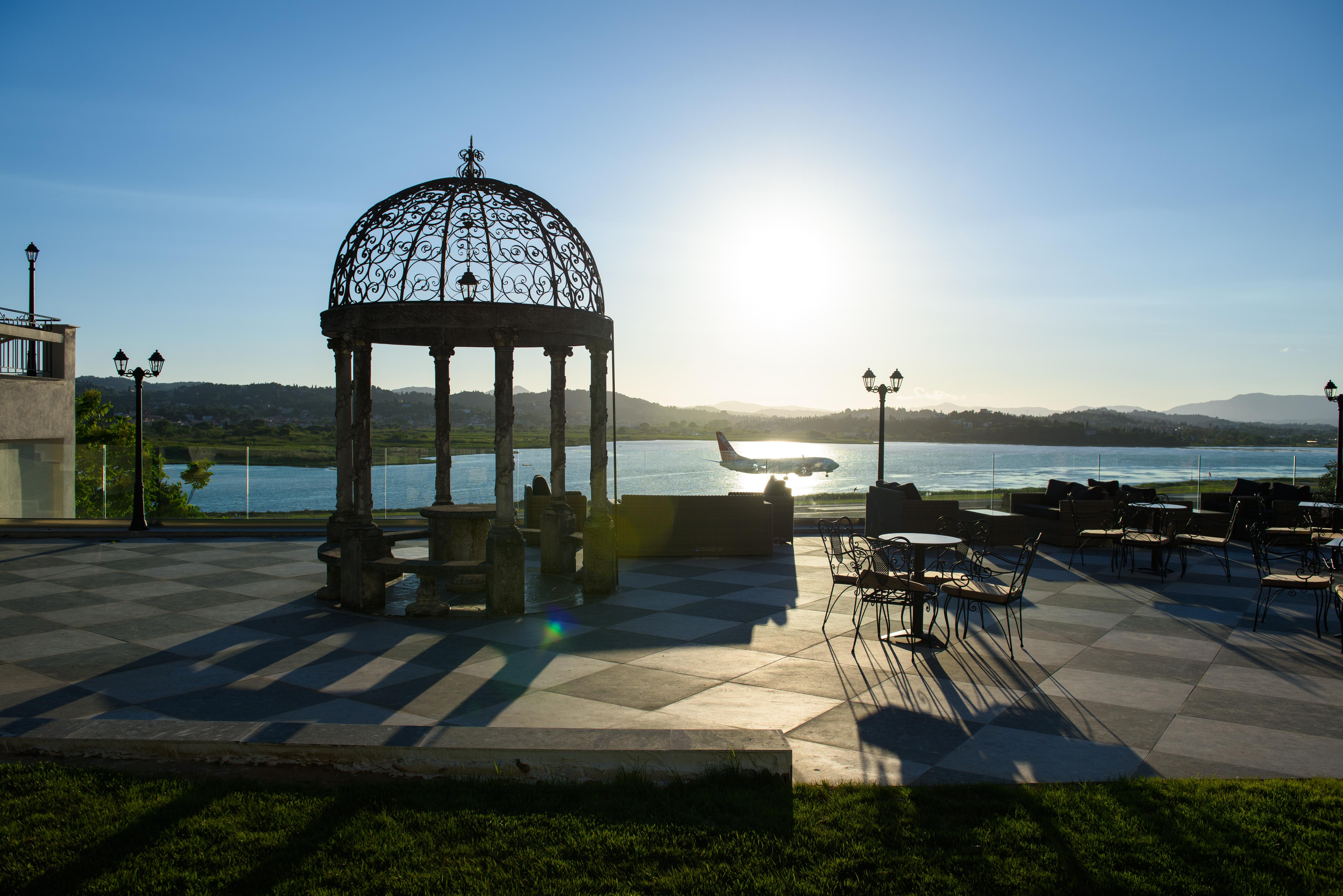 The Royal Grand Hotel Kanoni  Luaran gambar