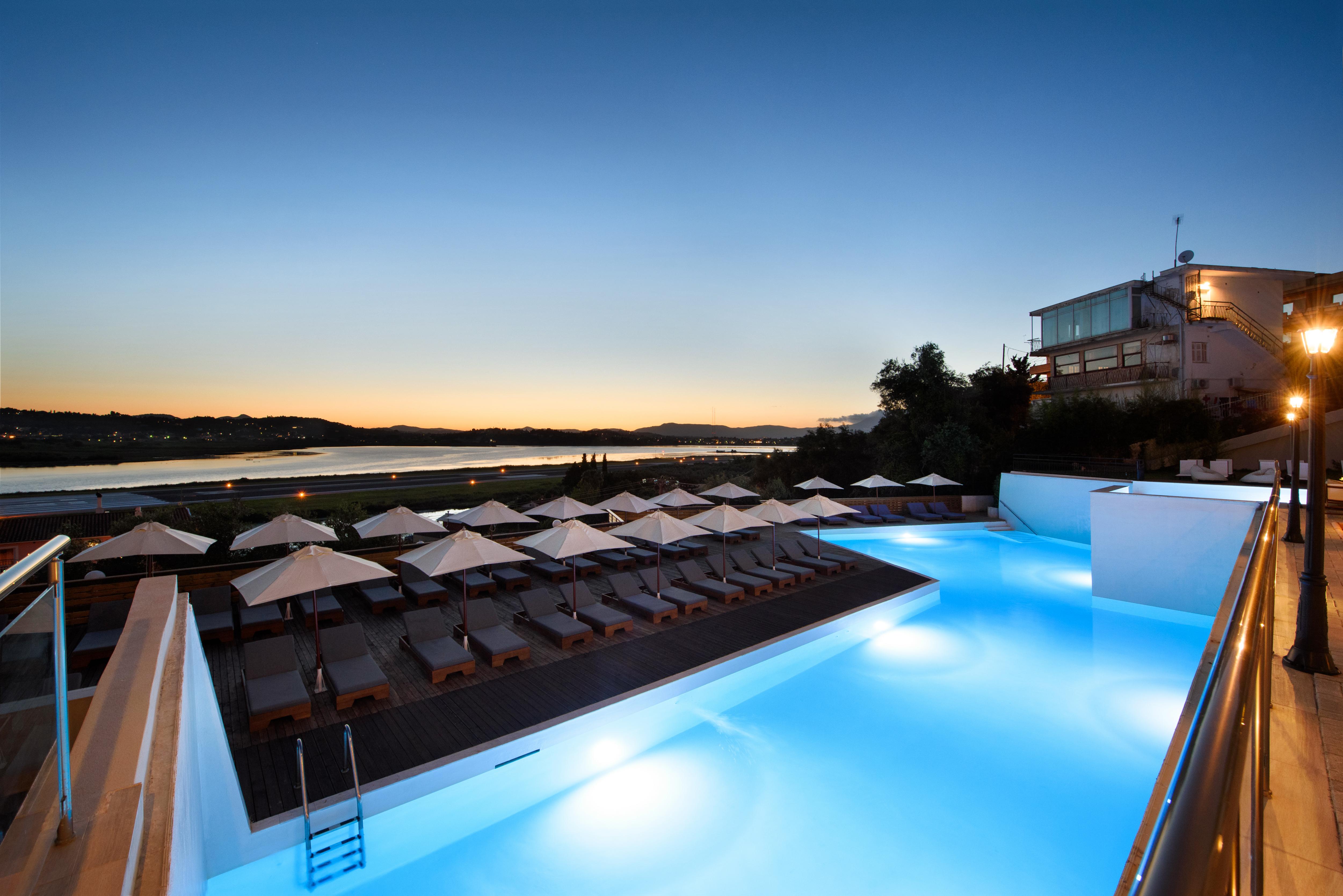 The Royal Grand Hotel Kanoni  Luaran gambar