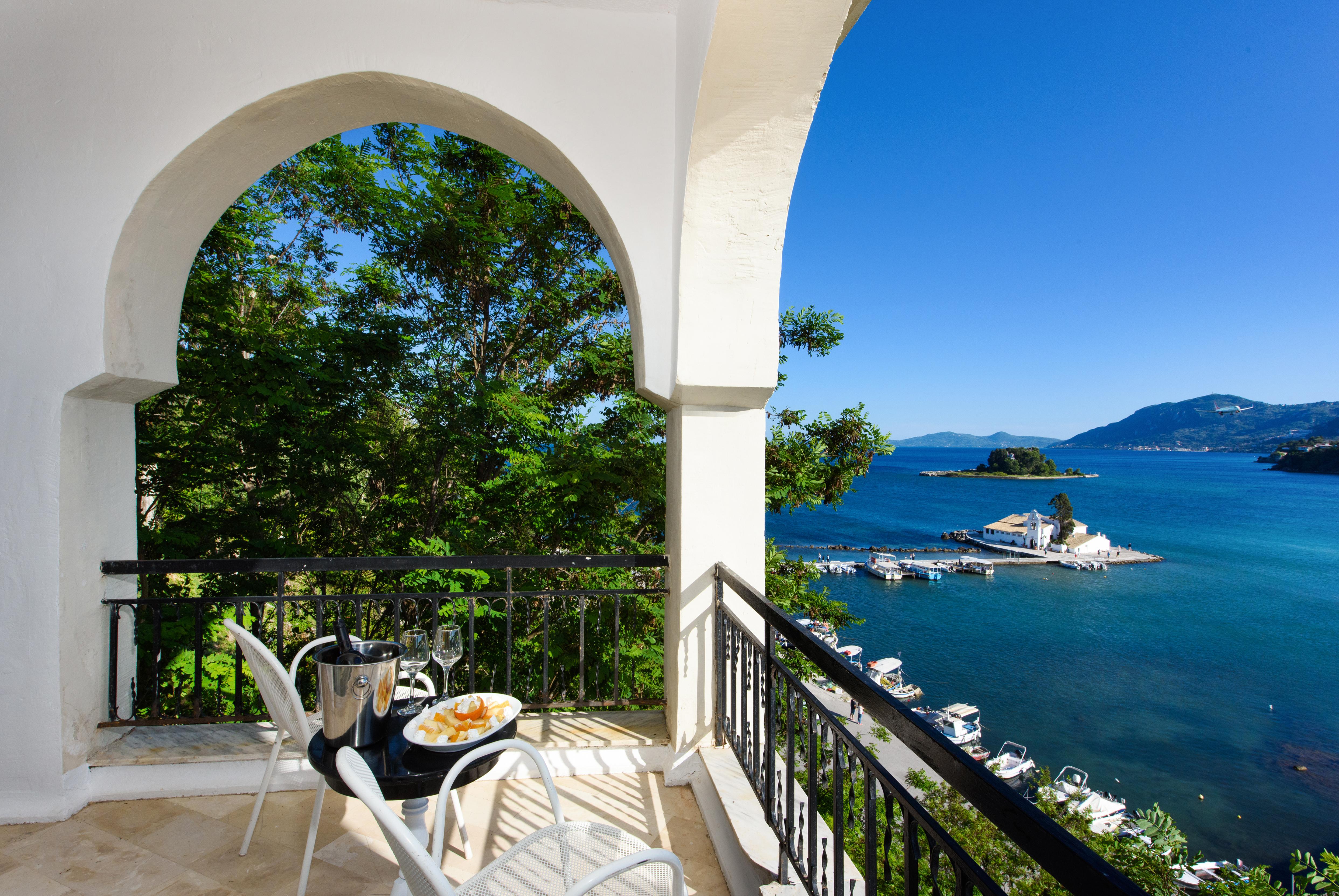 The Royal Grand Hotel Kanoni  Luaran gambar