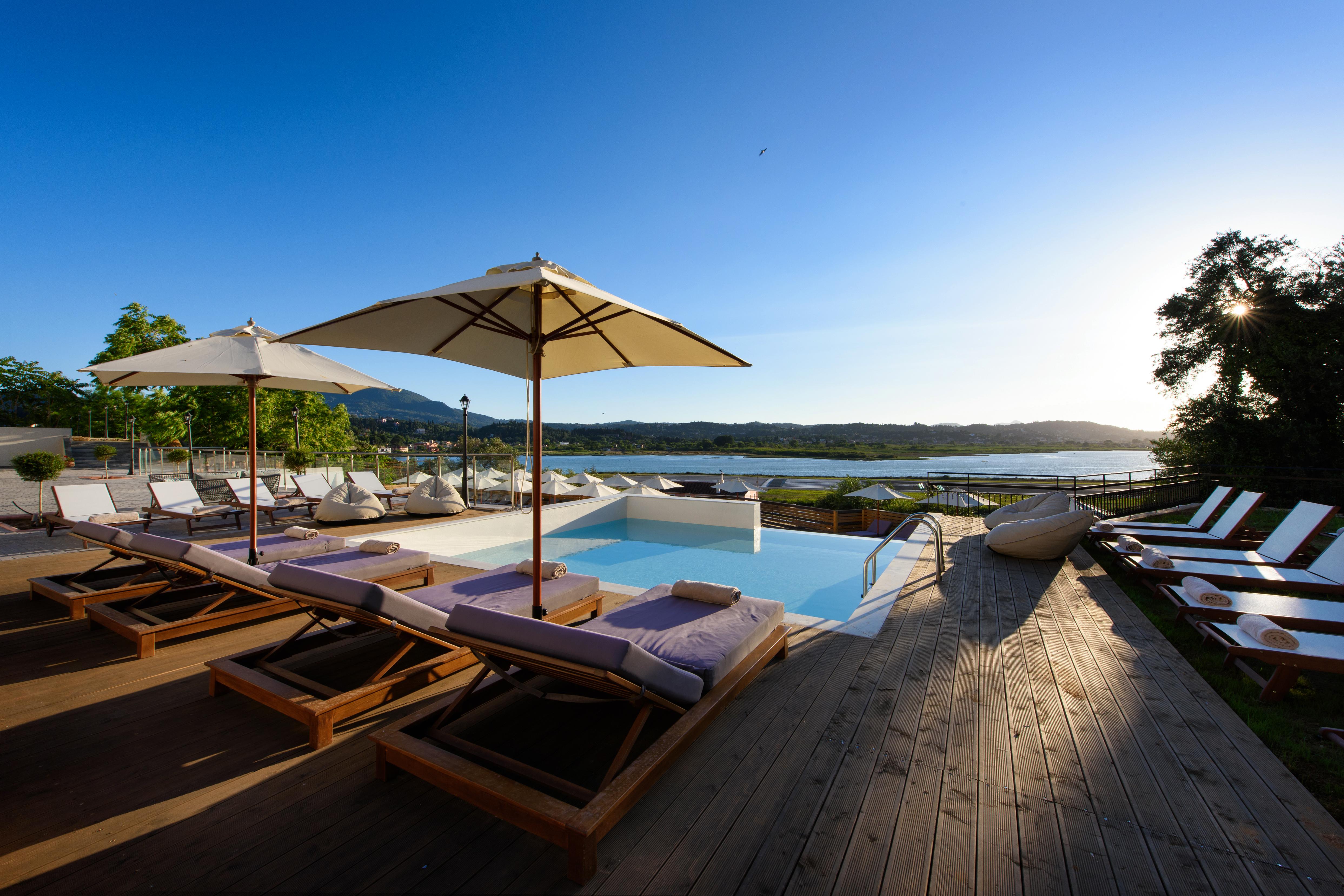 The Royal Grand Hotel Kanoni  Luaran gambar