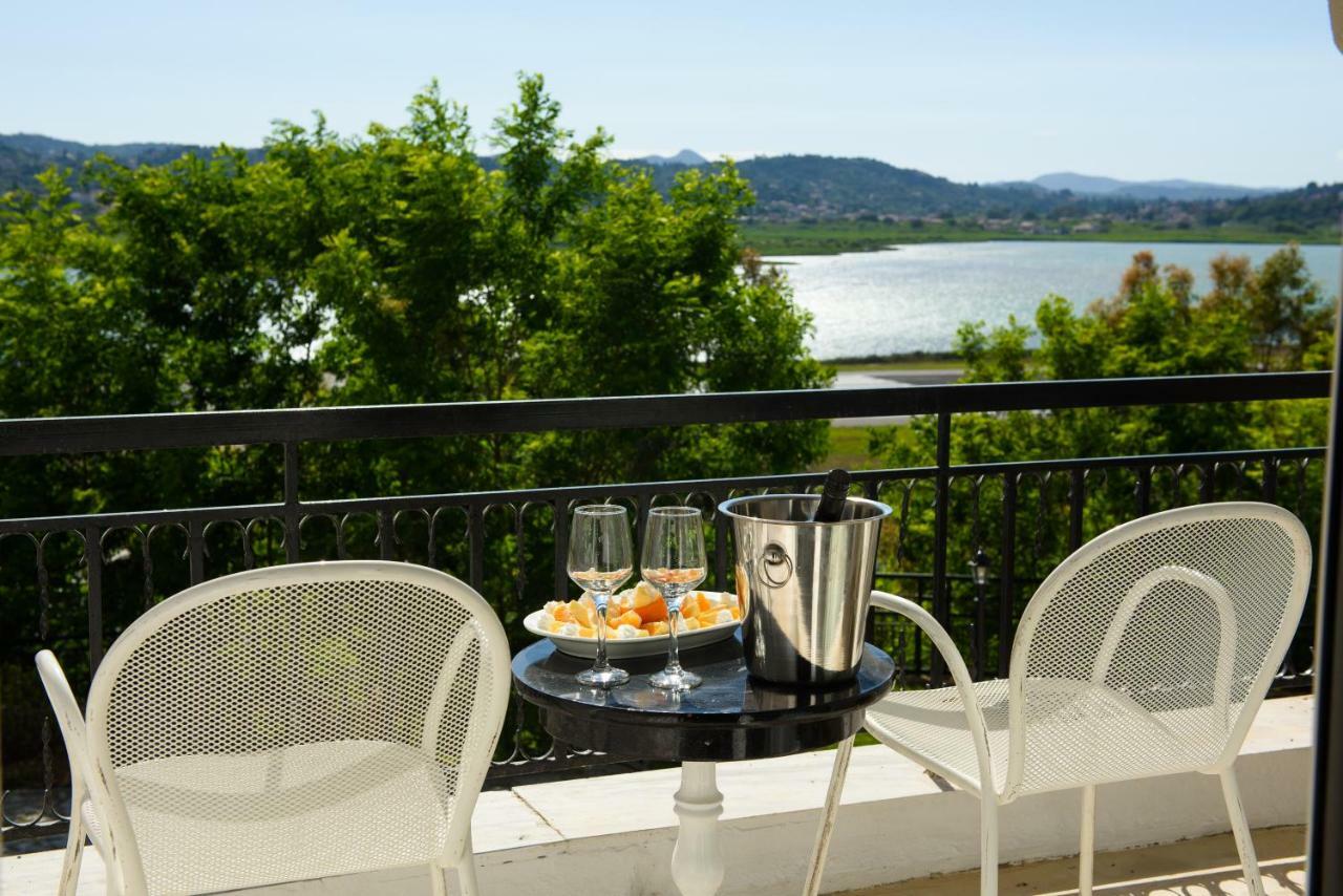 The Royal Grand Hotel Kanoni  Luaran gambar